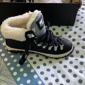 Sorel out and about conquest